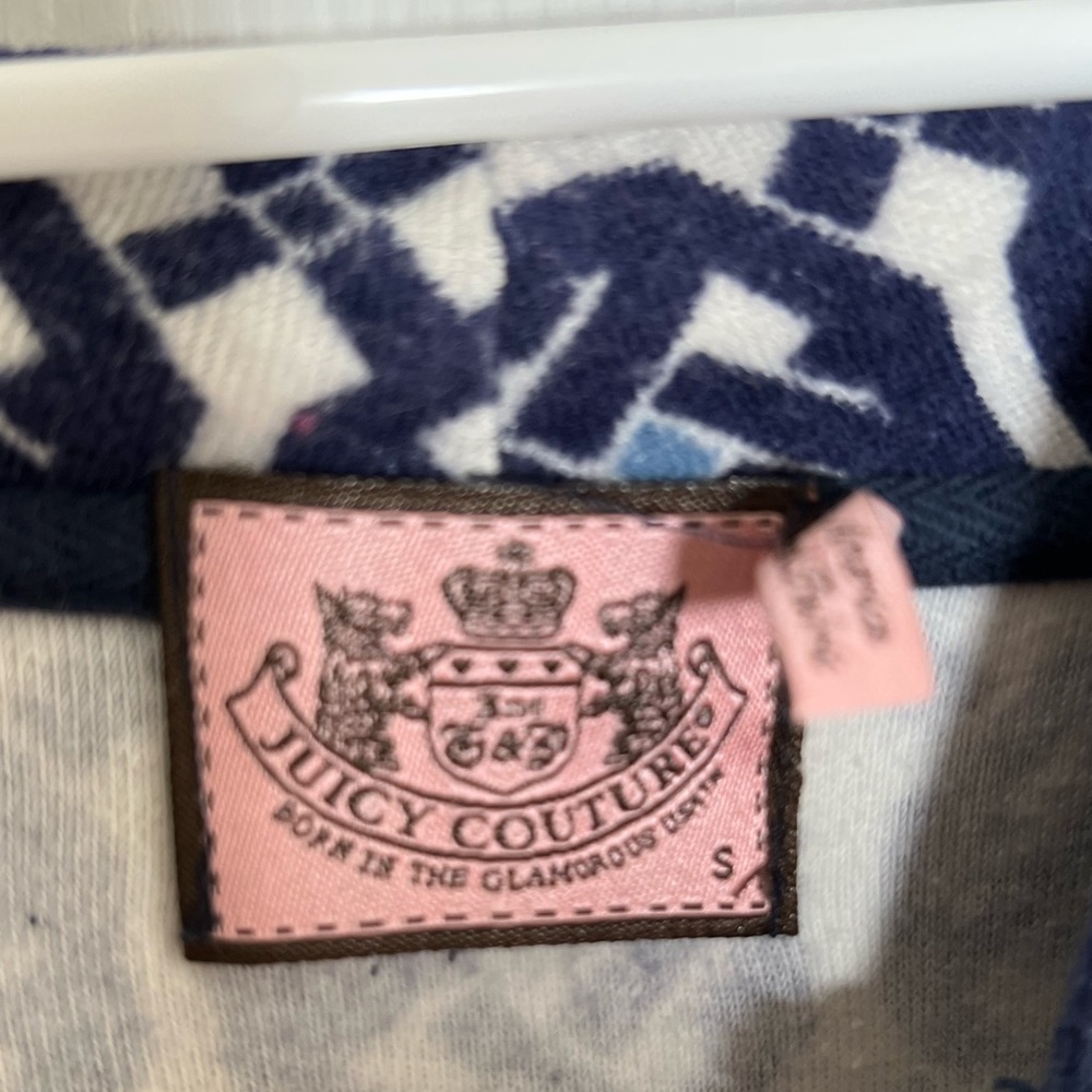 Juicy couture towel top